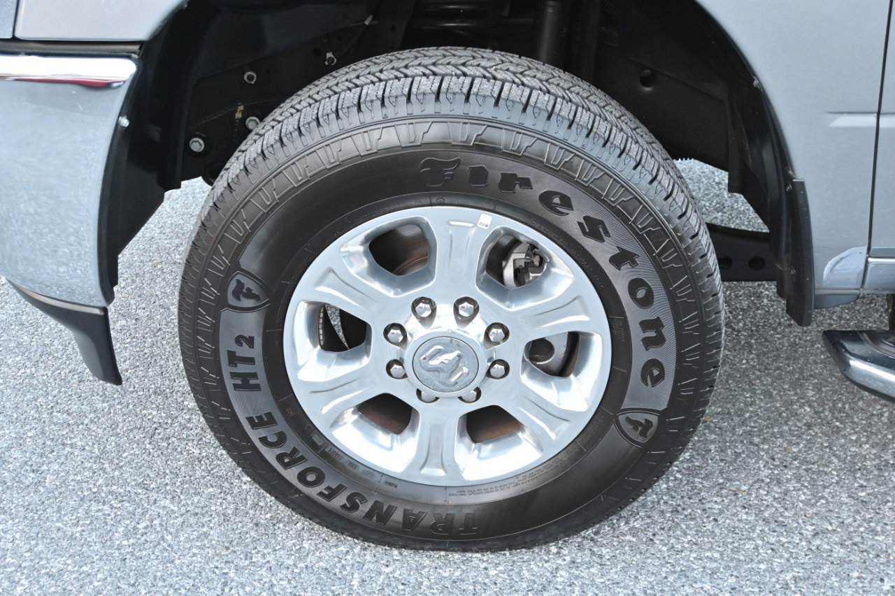 Used 2024 RAM 2500 Big Horn w/ Bed Utility Group image 16