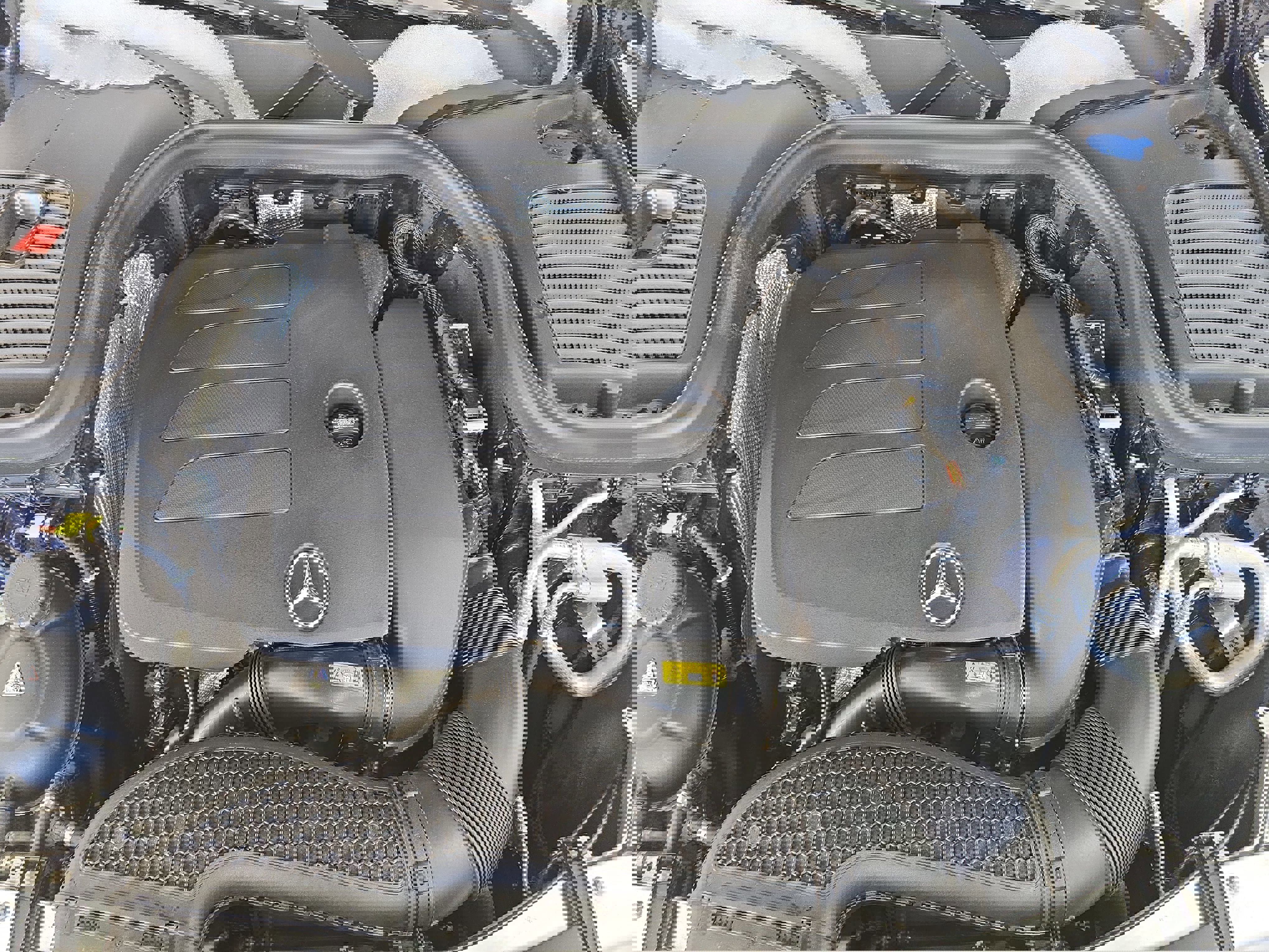 Certified 2021 Mercedes-Benz GLC 300 4MATIC w/ Premium Package image 31