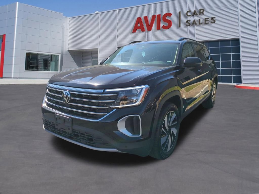 Used 2025 Volkswagen Atlas SE image 1