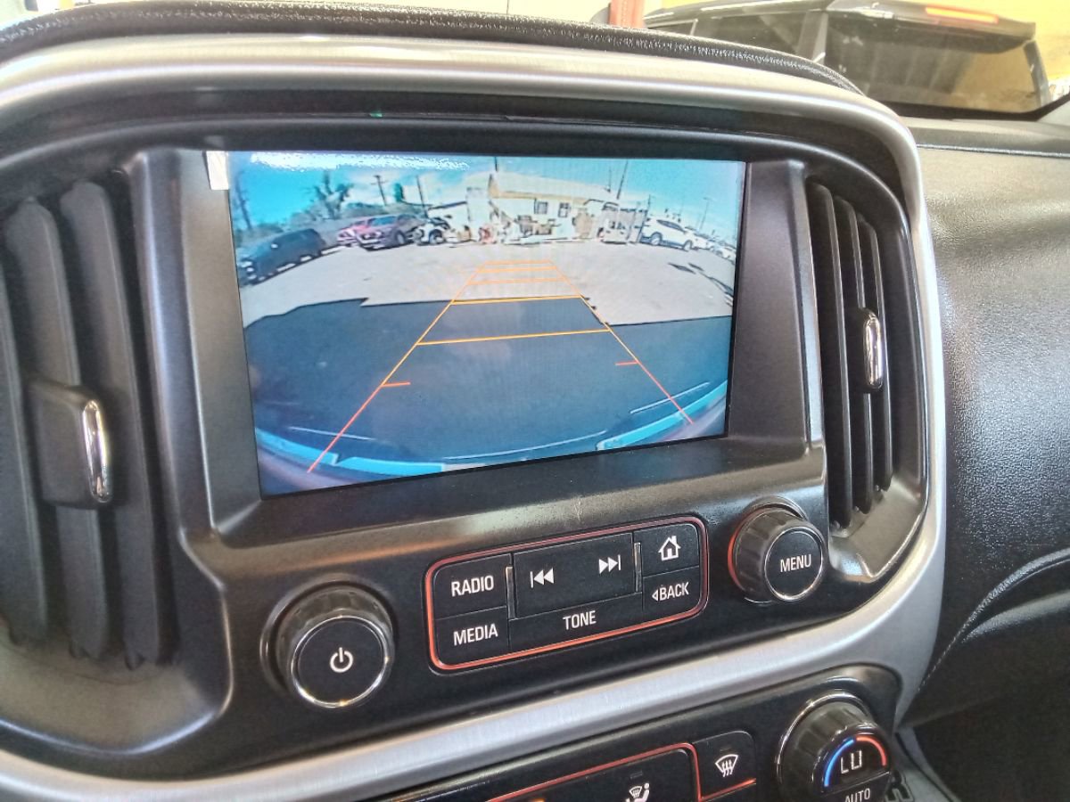 Used 2015 GMC Canyon SLE w/ SLE Convenience Package image 39