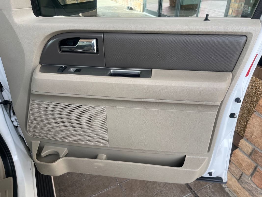 Used 2012 Ford Expedition XL image 20