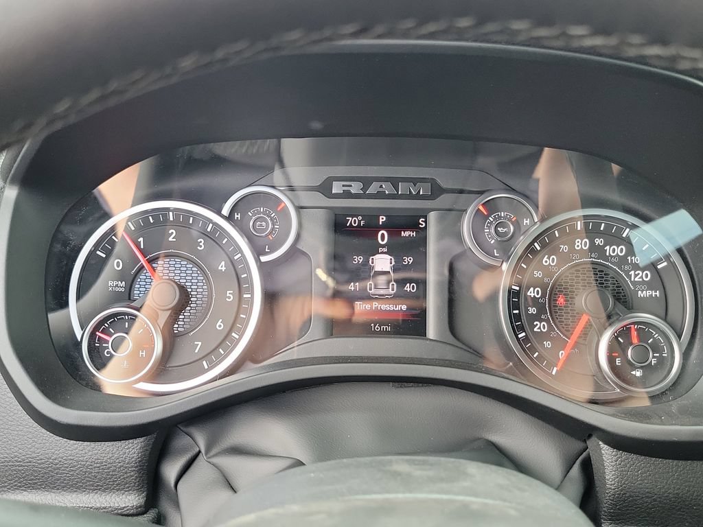 New 2026 RAM 1500 Big Horn RWD image 7