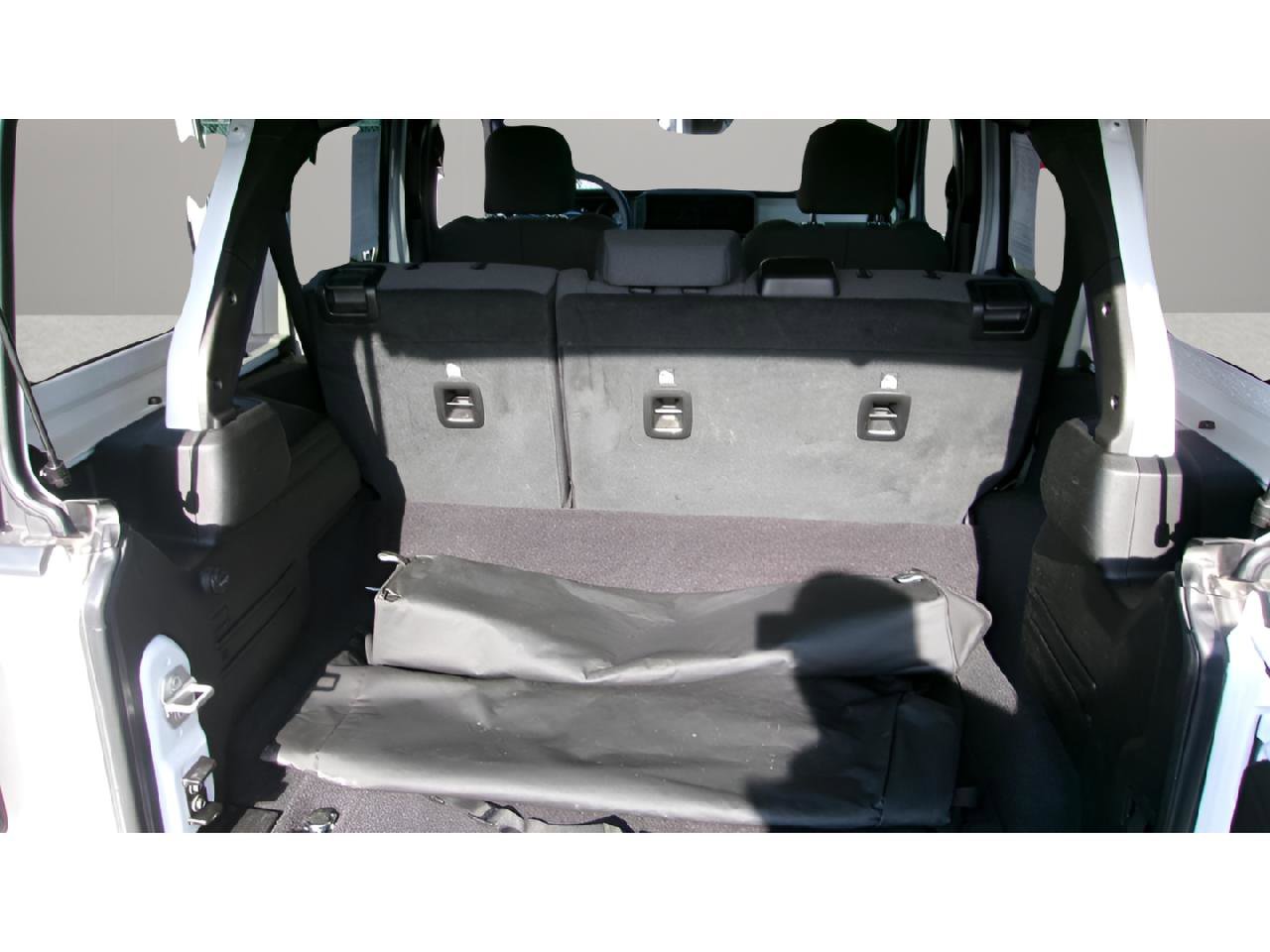 Used 2025 Jeep Wrangler Sport S AWD/4WD image 14