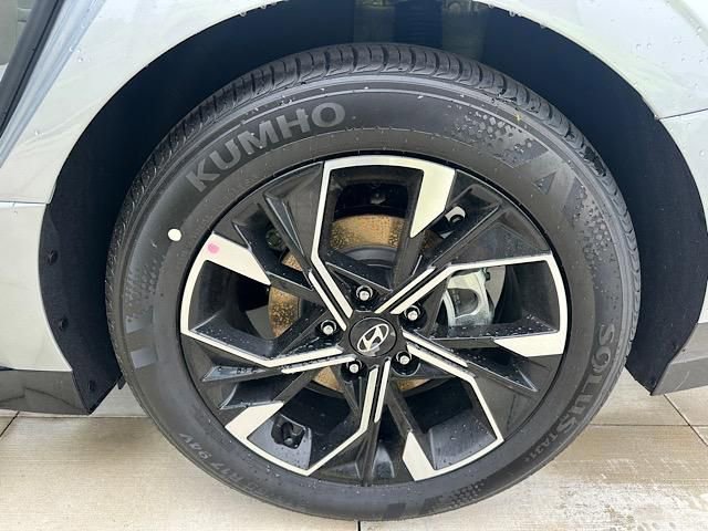 Used 2025 Hyundai Sonata SEL image 12