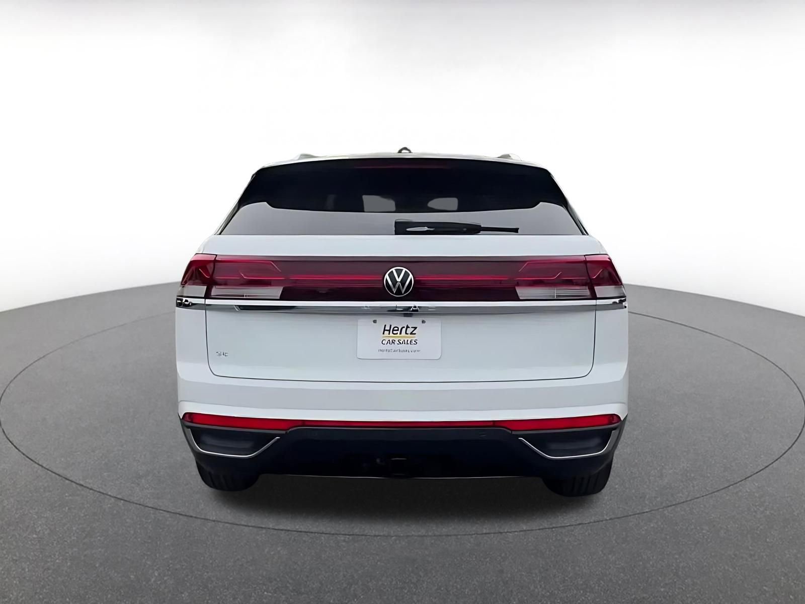 Used 2025 Volkswagen Atlas Cross Sport SE FWD image 12