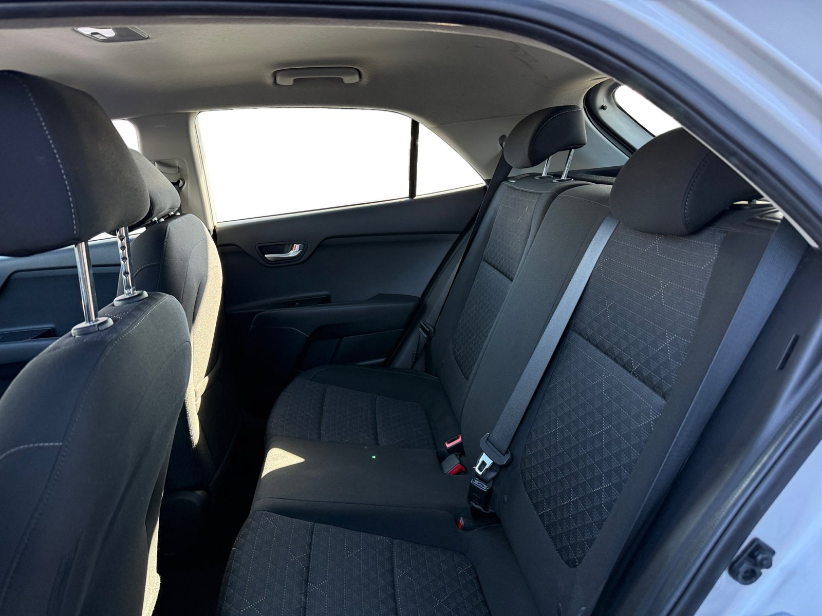 Used 2023 Kia Rio S image 11