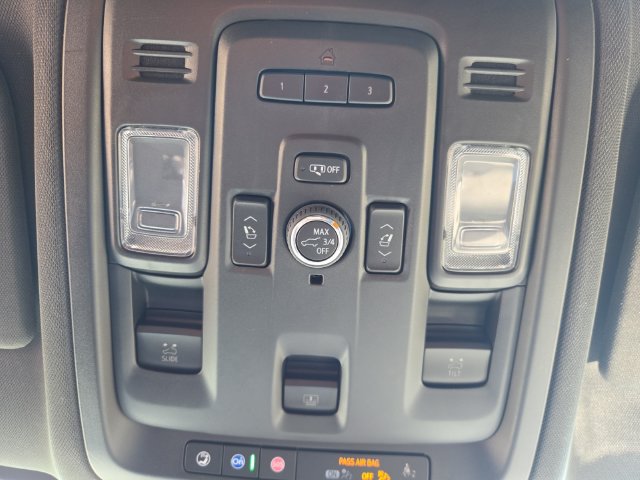 Used 2023 Chevrolet Tahoe LT w/ LT Signature Plus Package AWD/4WD image 27