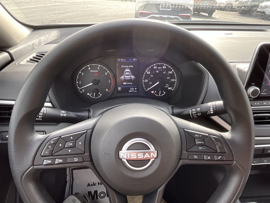 Certified 2025 Nissan Altima 2.5 S image 32