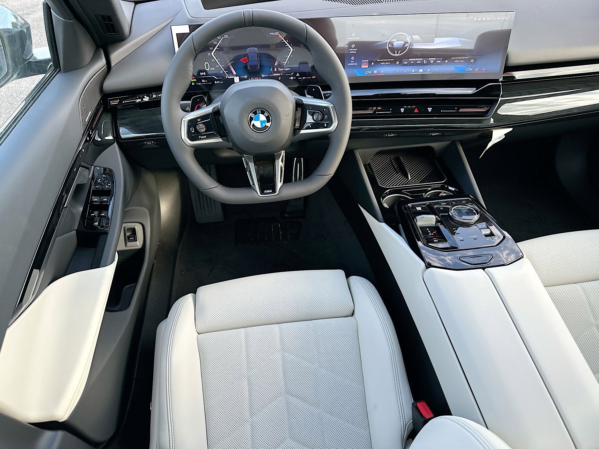 New 2026 BMW 530i w/ M Sport Package RWD image 17