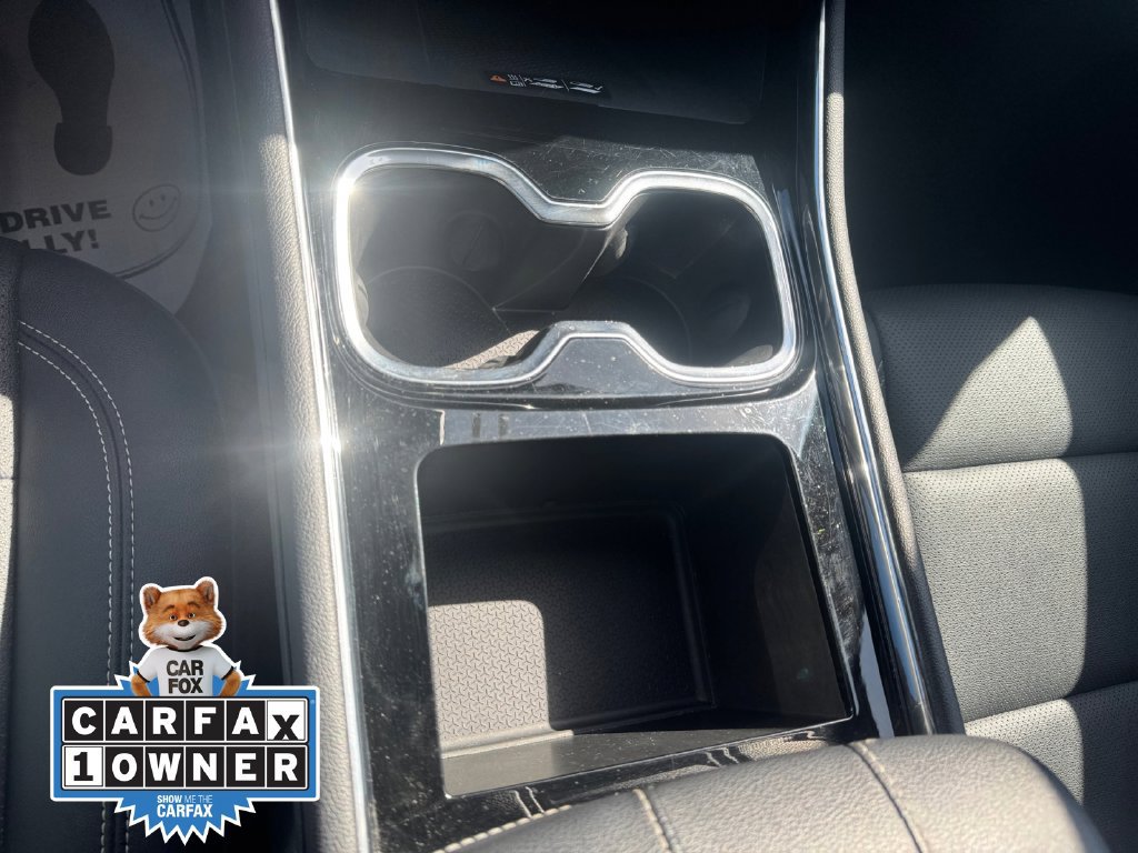 Used 2025 Chevrolet Traverse LT AWD/4WD image 28