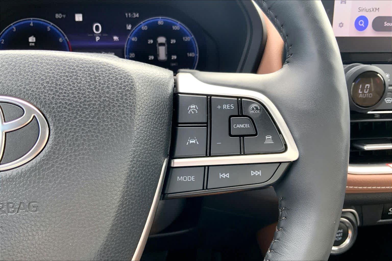 Used 2026 Toyota Grand Highlander AWD image 25