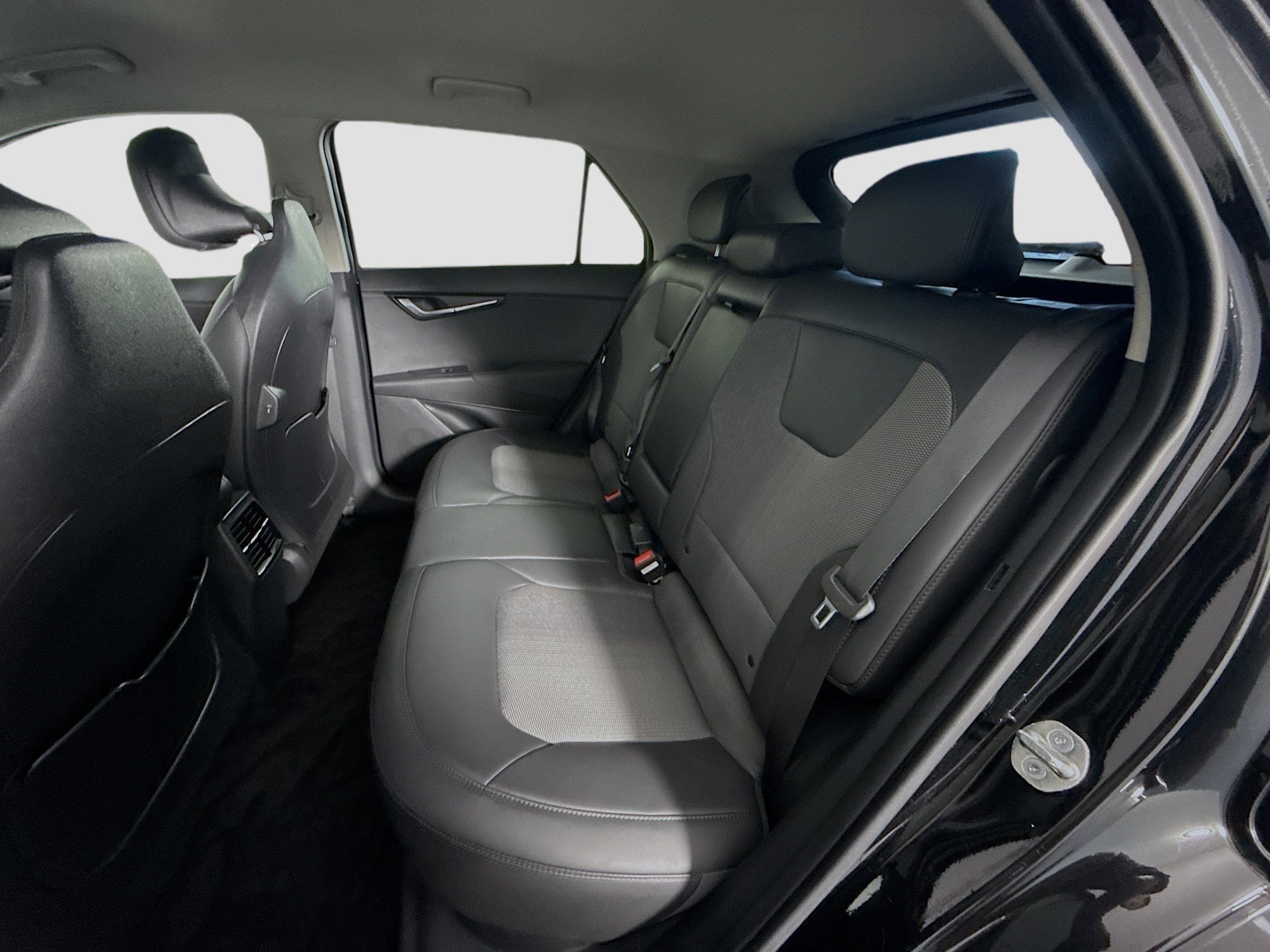 Used 2023 Kia Niro Wind image 25