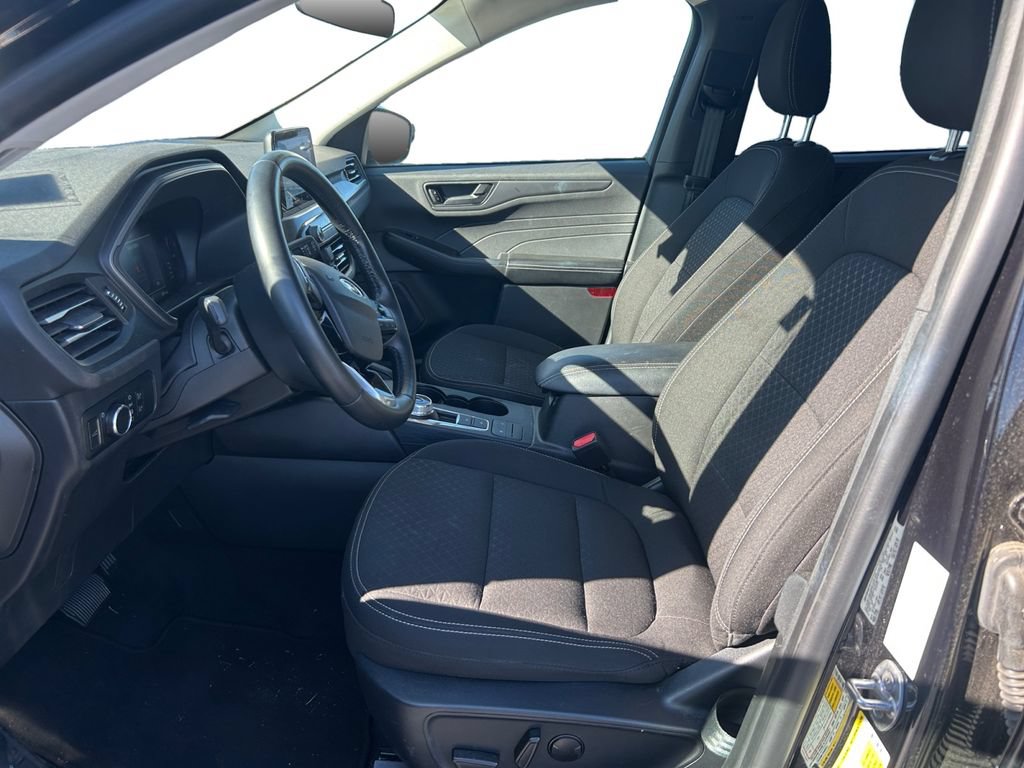 Used 2024 Ford Escape Active AWD/4WD image 13