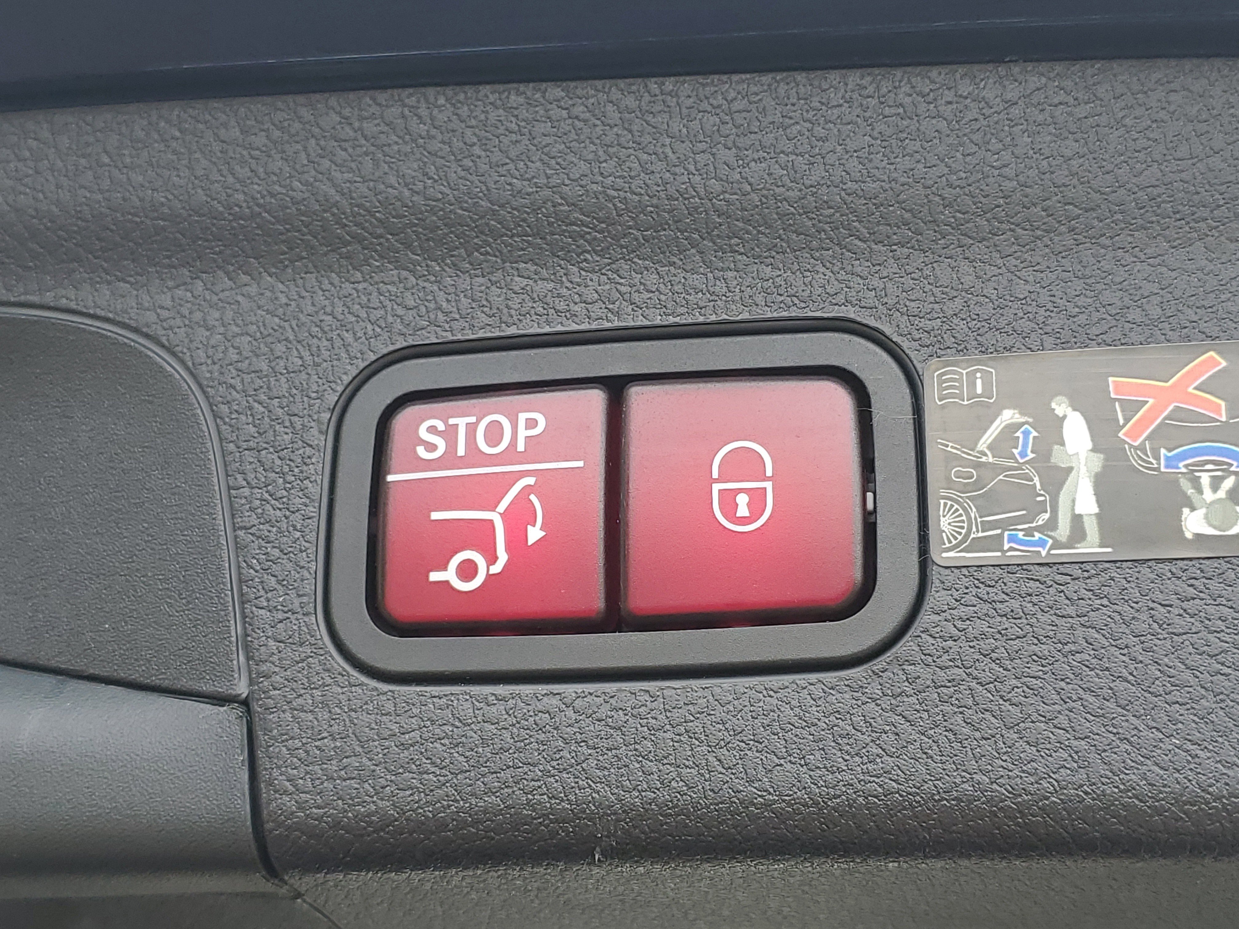 Used 2022 Mercedes-Benz GLE 350 4MATIC image 30