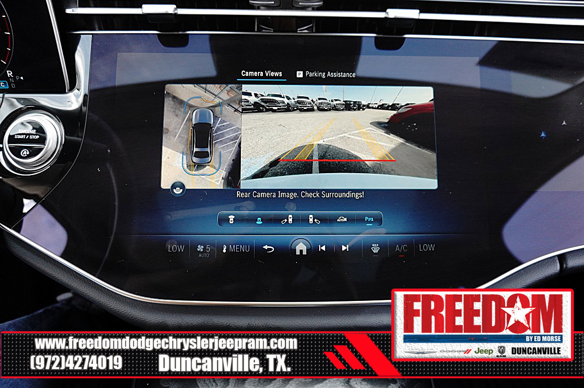 Used 2025 Mercedes-Benz E 350 Sedan image 21