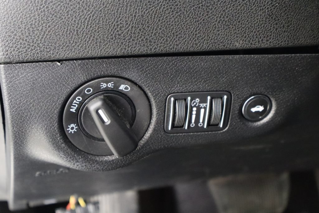 Used 2020 Dodge Charger Police AWD/4WD image 22
