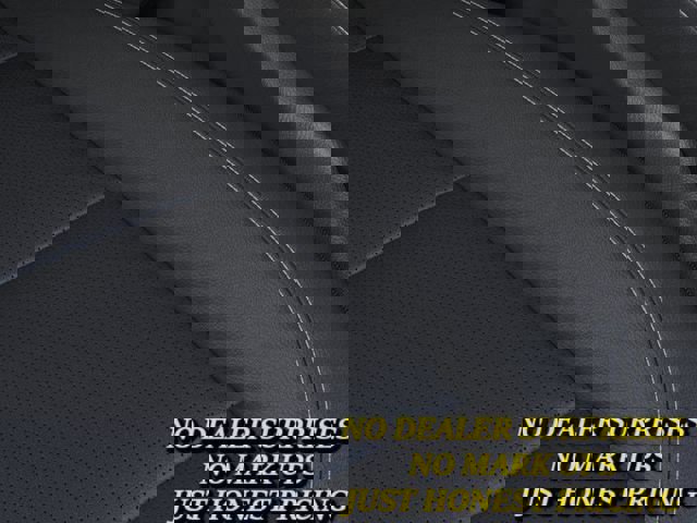 New 2026 Chevrolet Traverse LT image 21