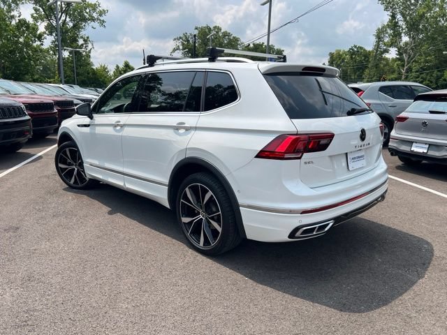 Used 2024 Volkswagen Tiguan SEL R-Line AWD/4WD image 35