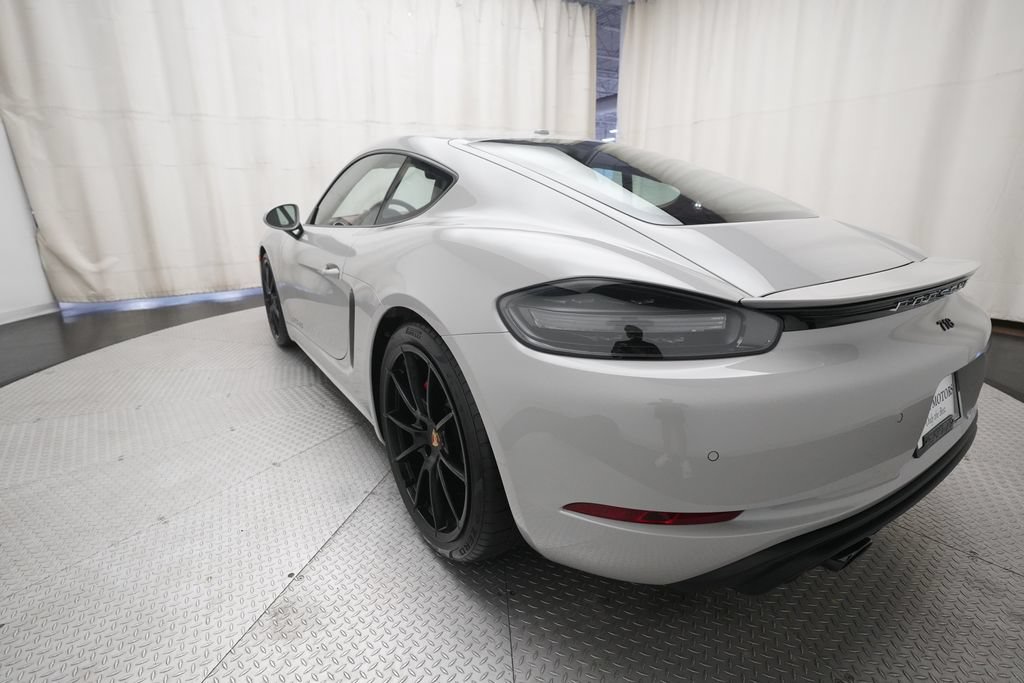 Certified 2025 Porsche 718 Cayman GTS RWD image 7