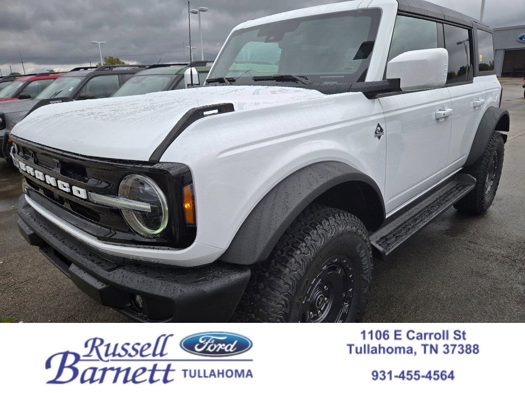 New 2025 Ford Bronco Outer Banks w/ Sasquatch Package