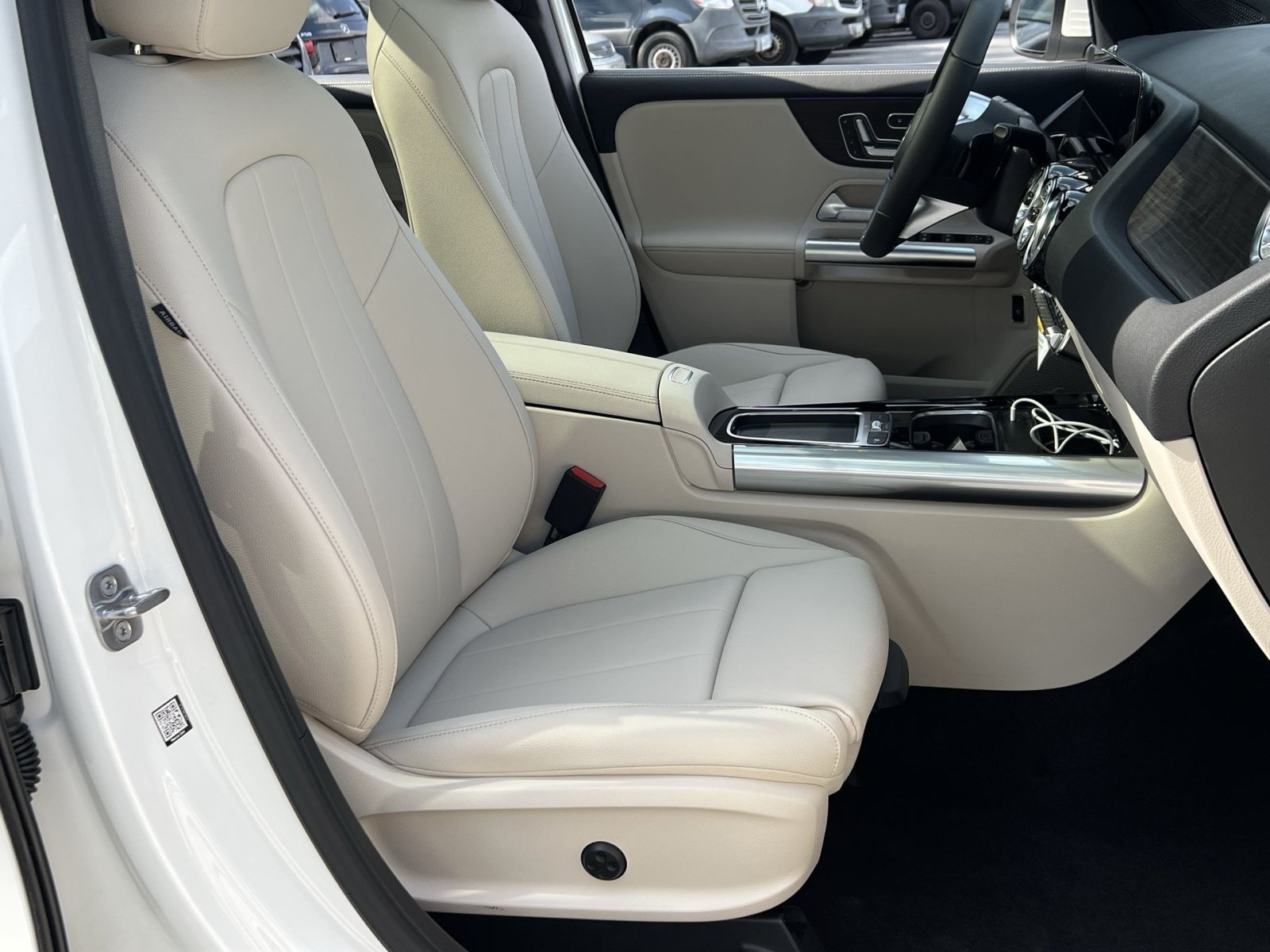 New 2026 Mercedes-Benz GLA 250 4MATIC image 33