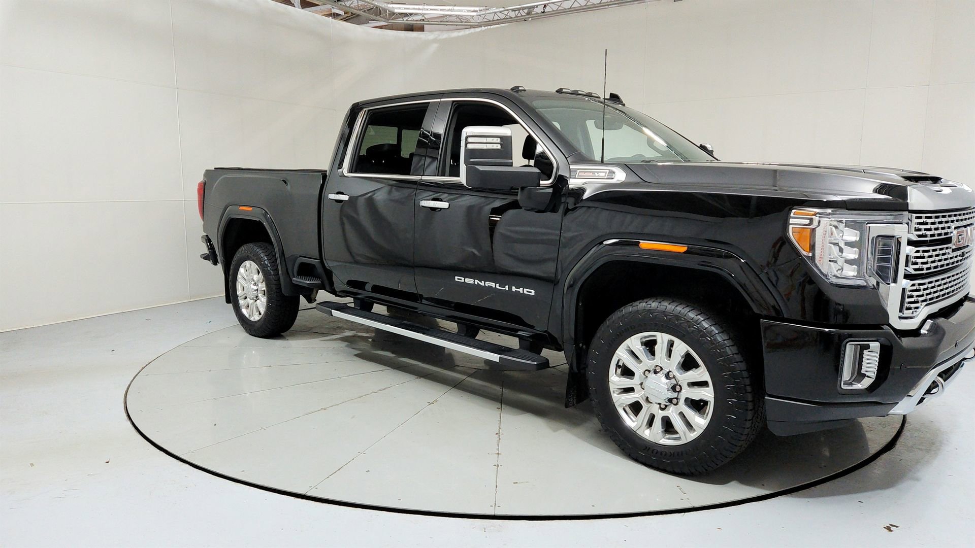 Used 2023 GMC Sierra 2500 Denali w/ Denali Ultimate Package AWD/4WD image 7