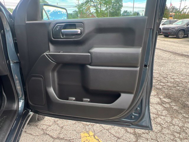 Used 2020 Chevrolet Silverado 1500 Custom w/ Custom Value Package AWD/4WD image 21