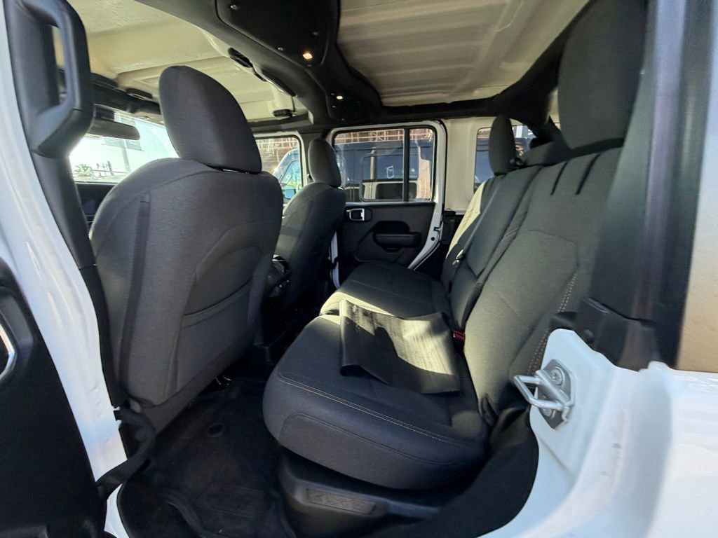 Used 2025 Jeep Wrangler Willys 4xe image 7