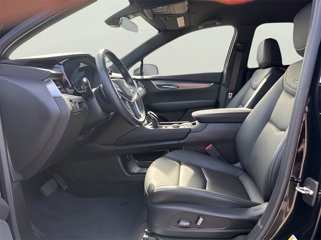 Certified 2022 Cadillac XT5 Luxury image 13