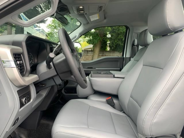 New 2026 Ford F450 XL w/ XL Chrome Package RWD image 10