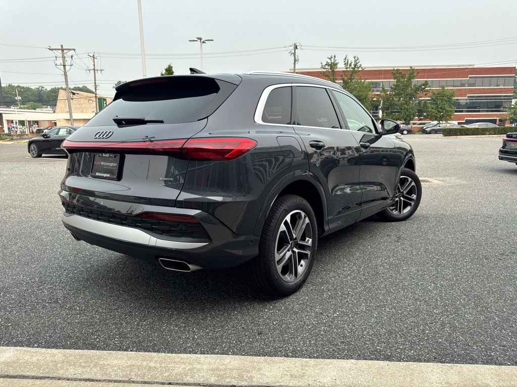 Certified 2025 Audi Q5 Premium w/ Convenience Package AWD/4WD image 2