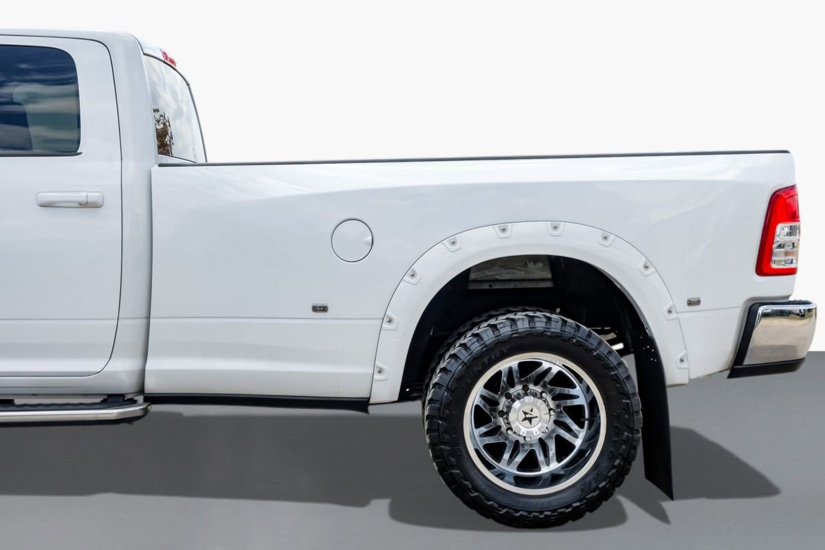 Used 2022 RAM 3500 Big Horn image 11