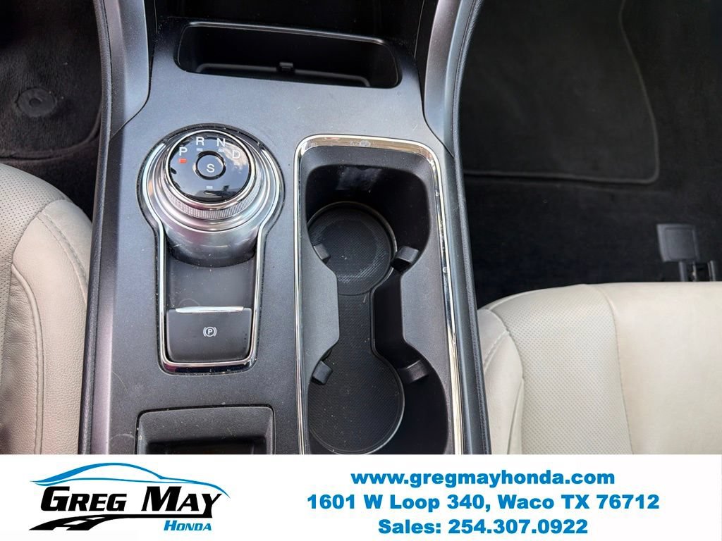 Used 2017 Ford Fusion Titanium AWD/4WD image 19