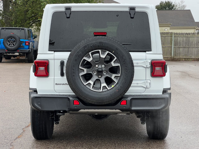 New 2027 Jeep Wrangler Unlimited Sahara AWD/4WD image 38
