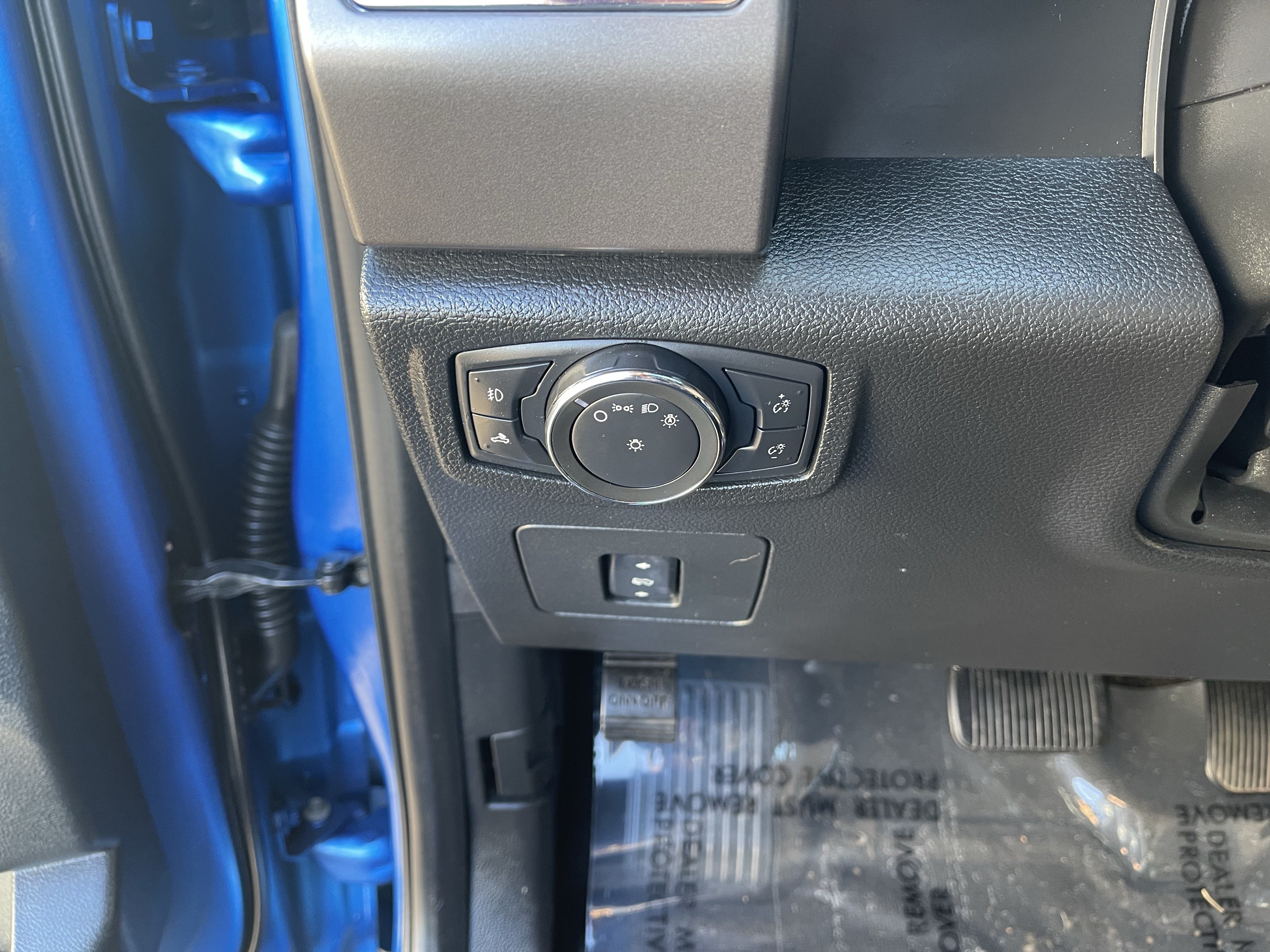 Used 2015 Ford F150 XLT w/ Equipment Group 301A Mid RWD image 23