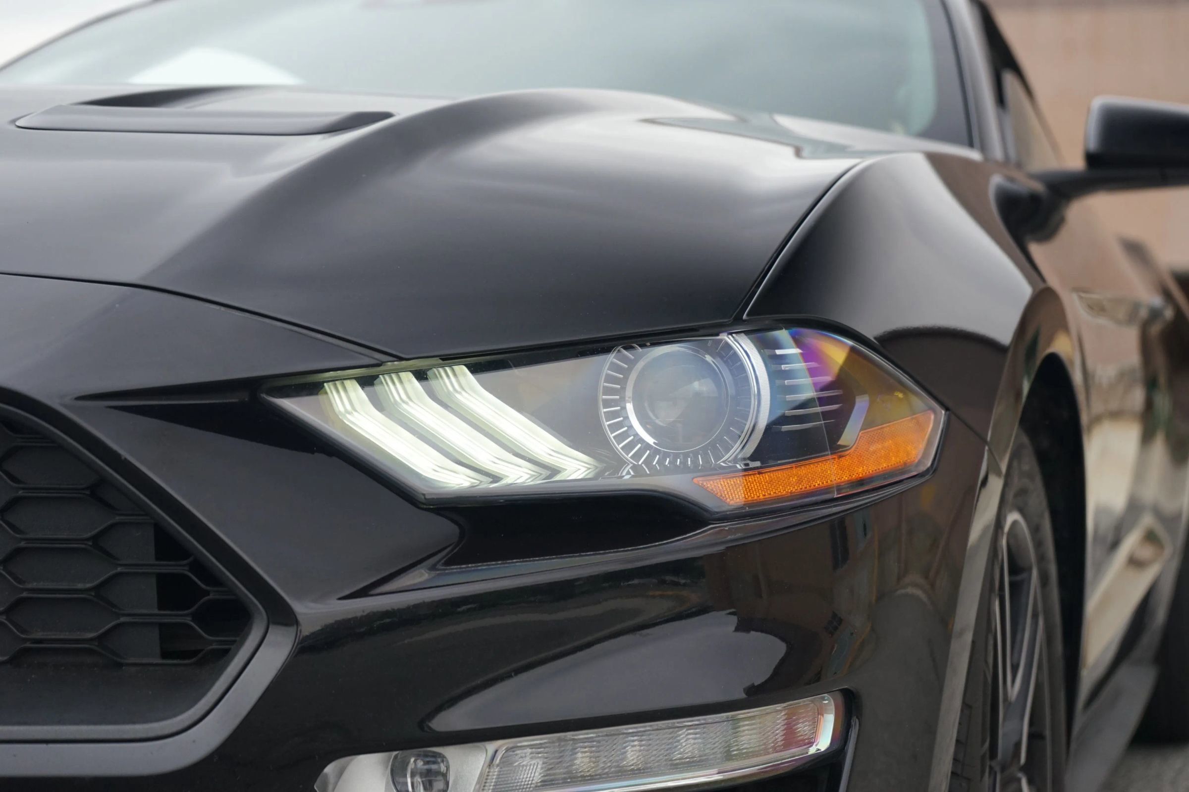 Used 2021 Ford Mustang Premium image 13