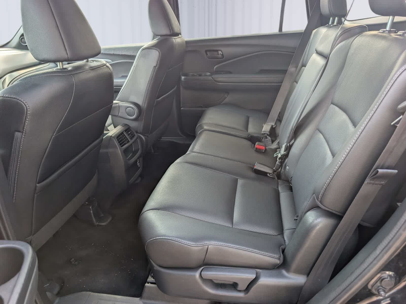 Used 2023 Honda Passport EX-L image 15