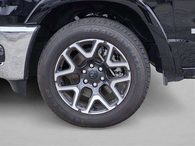 Used 2026 RAM 1500 Laramie AWD/4WD image 10