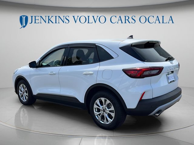 Used 2023 Ford Escape Active w/ Tech Pack #2 FWD image 5