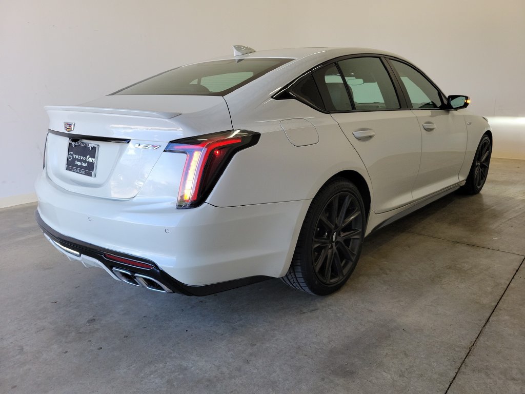 Used 2022 Cadillac CT5 V RWD image 5