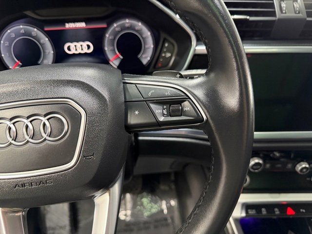 Used 2022 Audi Q3 2.0T Premium Plus w/ Premium Plus Package image 16