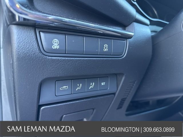Used 2022 MAZDA MAZDA3 s image 17