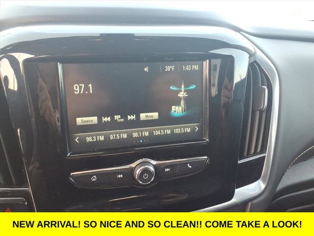 Used 2018 Chevrolet Traverse LS image 19