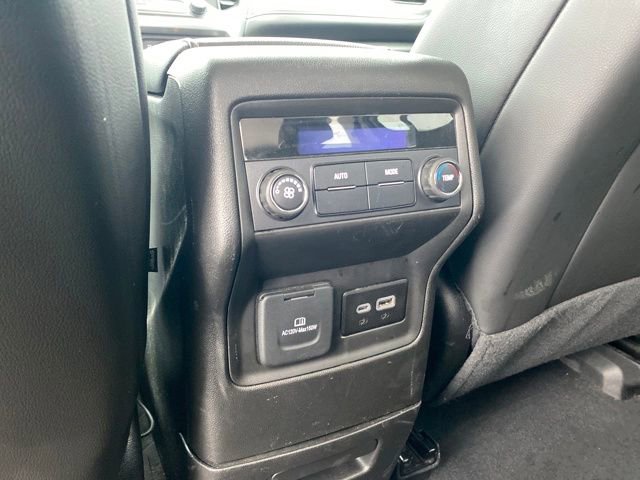 Certified 2023 GMC Acadia SLT image 21