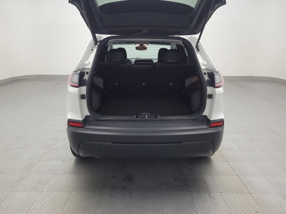 Used 2023 Jeep Cherokee Altitude Lux image 29