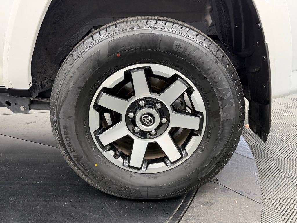 Certified 2023 Toyota 4Runner TRD Off-Road Premium w/ Off Road Premium Plus Package AWD/4WD image 16