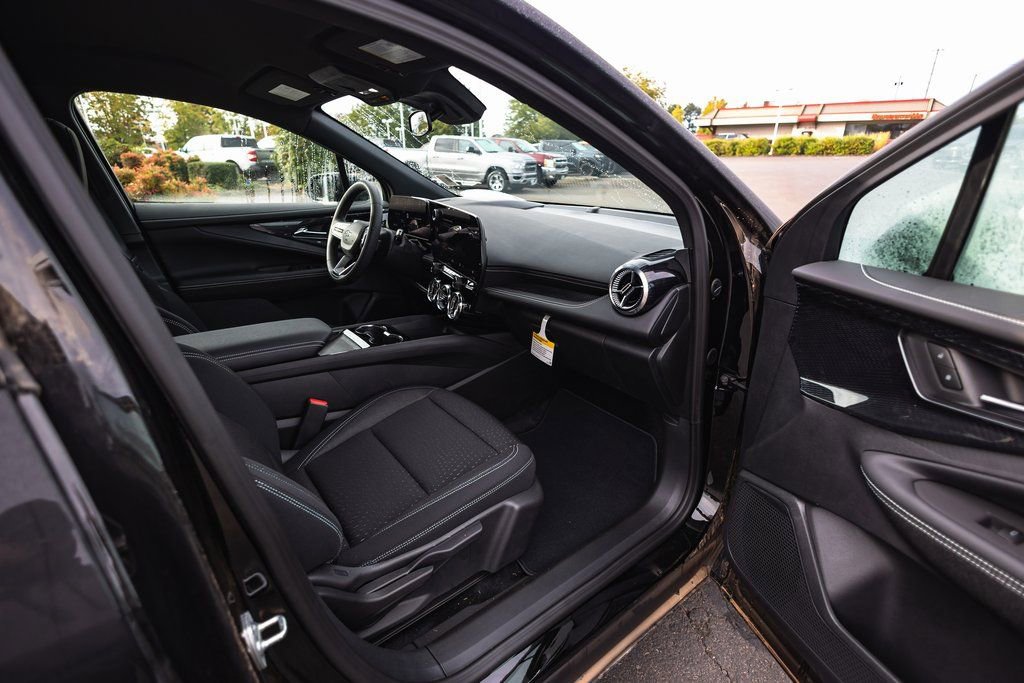 New 2025 Chevrolet Blazer EV LT w/ Midnight/Sport Edition image 17