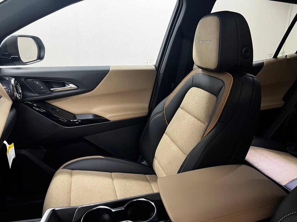 New 2026 Chevrolet Equinox ACTIV w/ Convenience Package III FWD image 27