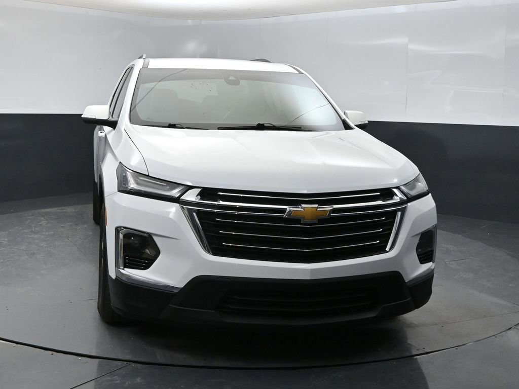 Used 2023 Chevrolet Traverse LT w/ LPO, Cargo Package AWD/4WD image 6
