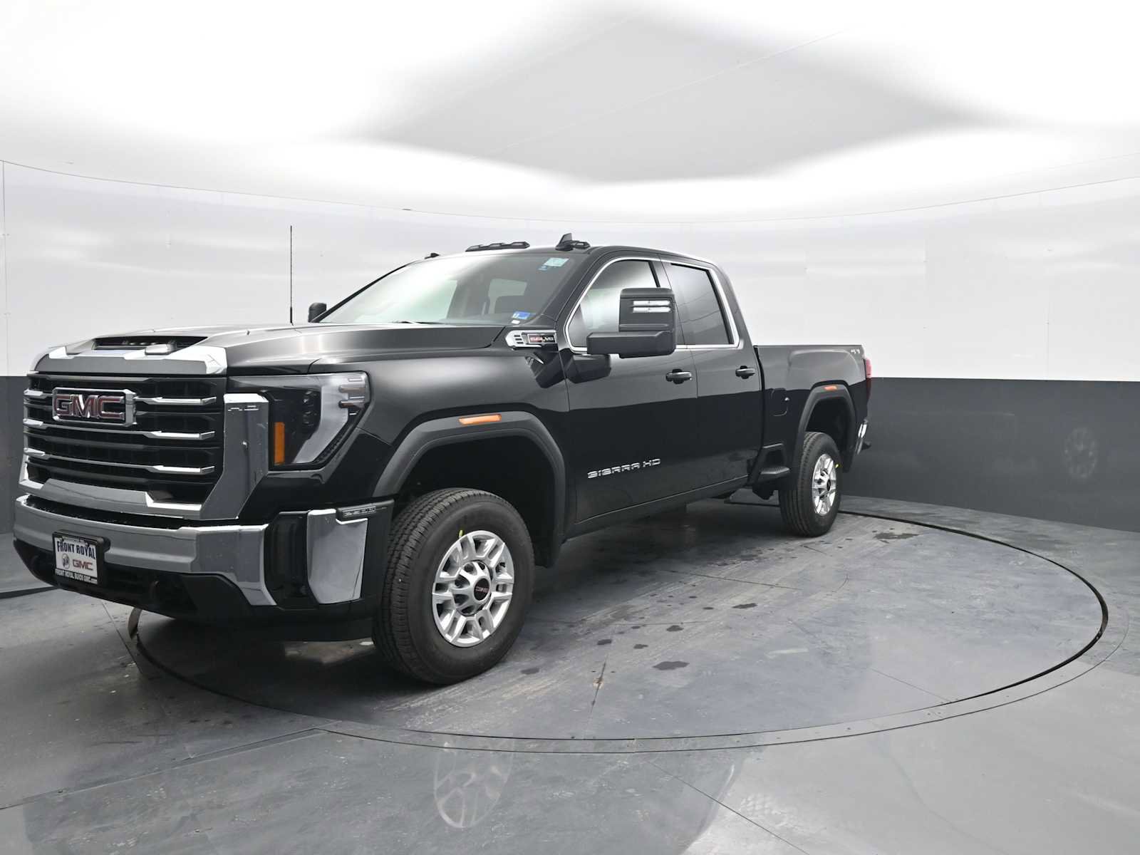 New 2026 GMC Sierra 2500 SLE w/ SLE Value Package; image 4